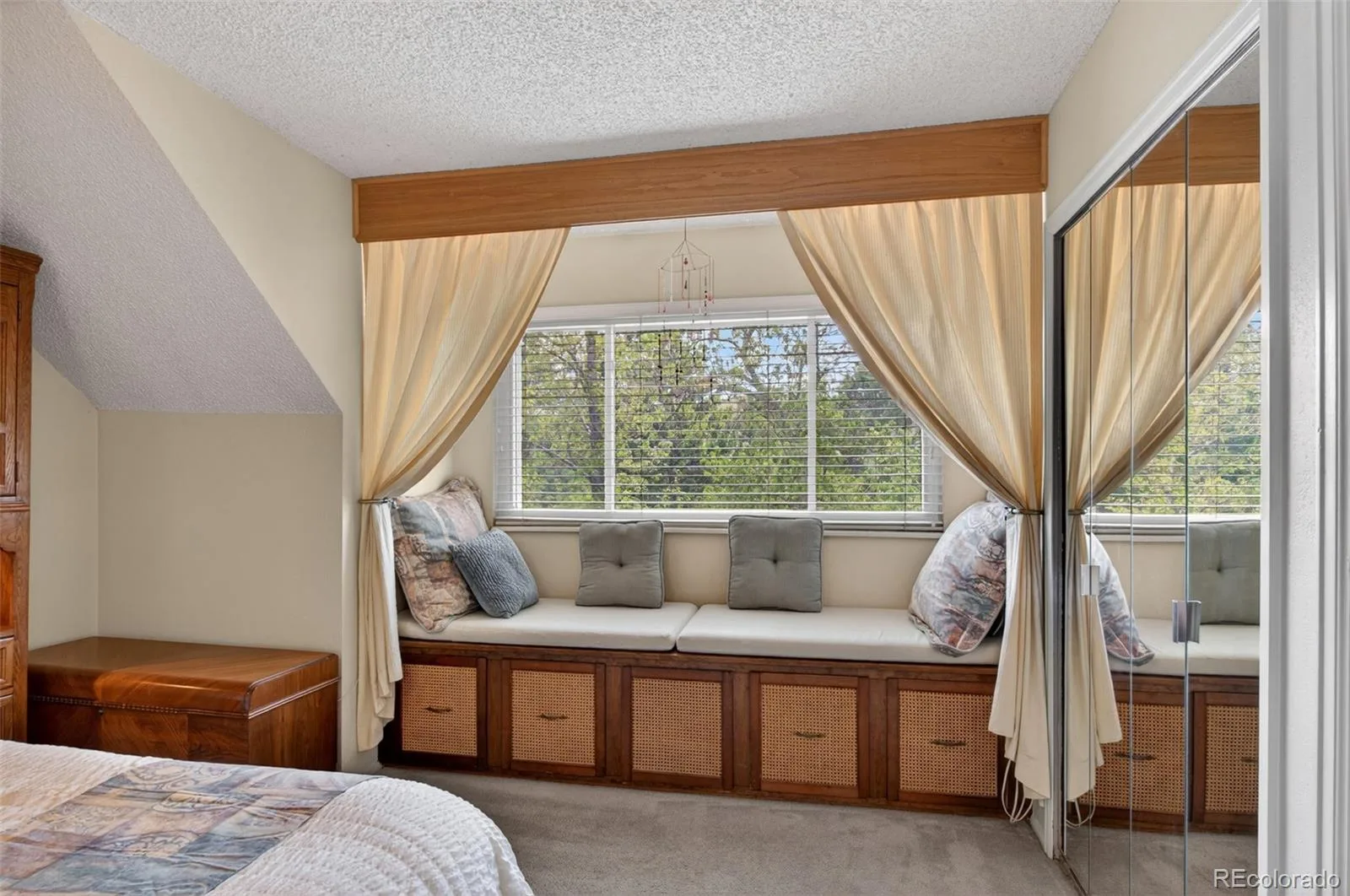8093 S Vermejo Peak Littleton CO 80127 | MLS #REC9592801 07072026200109 1600 27