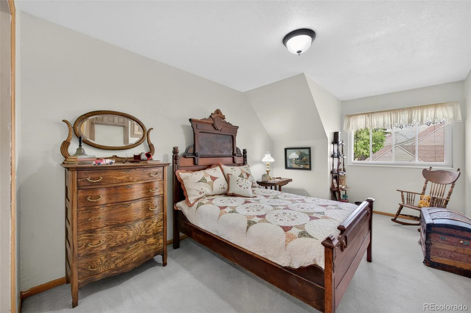 8093 S Vermejo Peak Littleton CO 80127 | MLS #REC9592801 07072026200109 1600 32