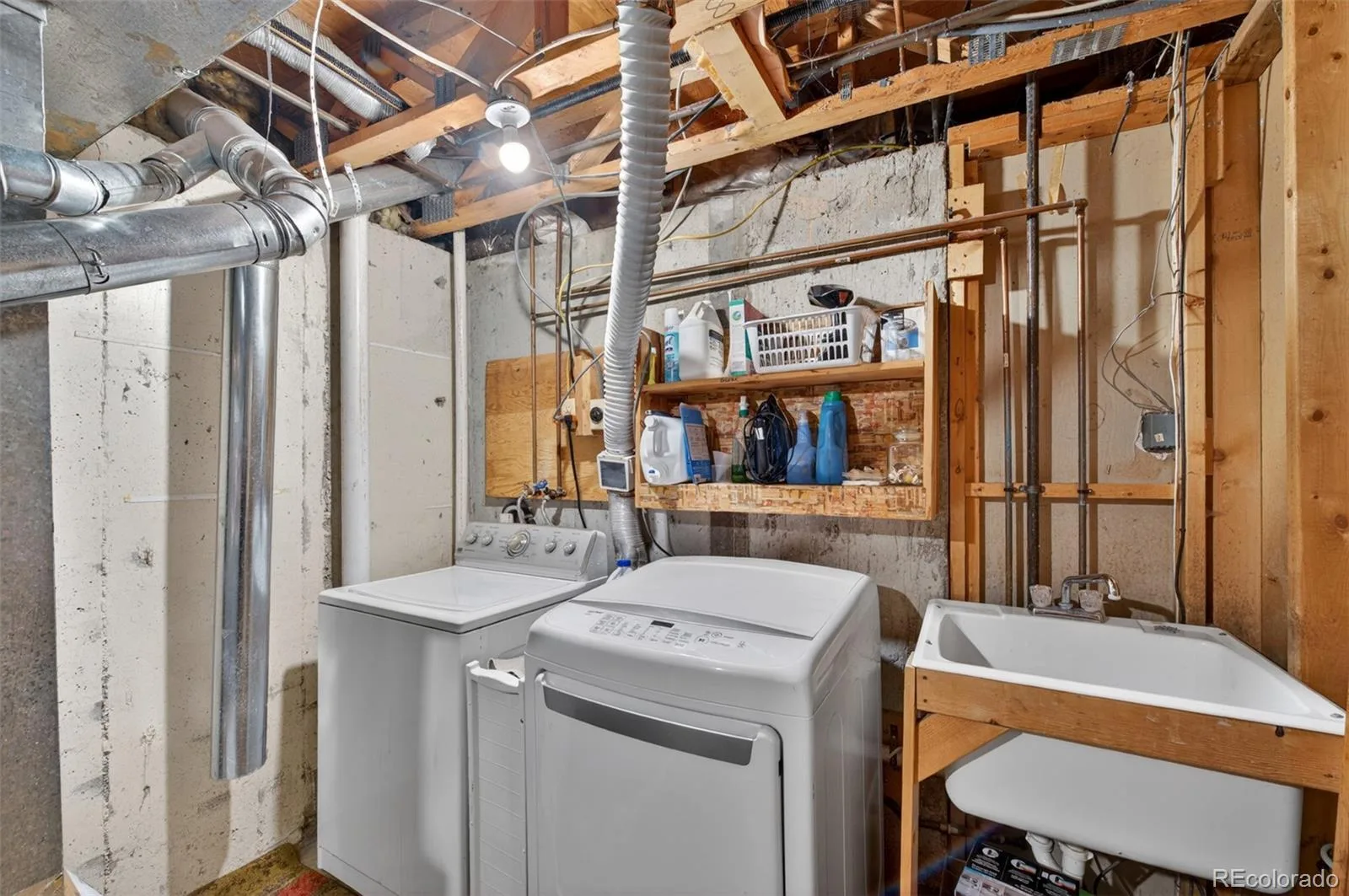 8093 S Vermejo Peak Littleton CO 80127 | MLS #REC9592801 07072026200109 1600 42