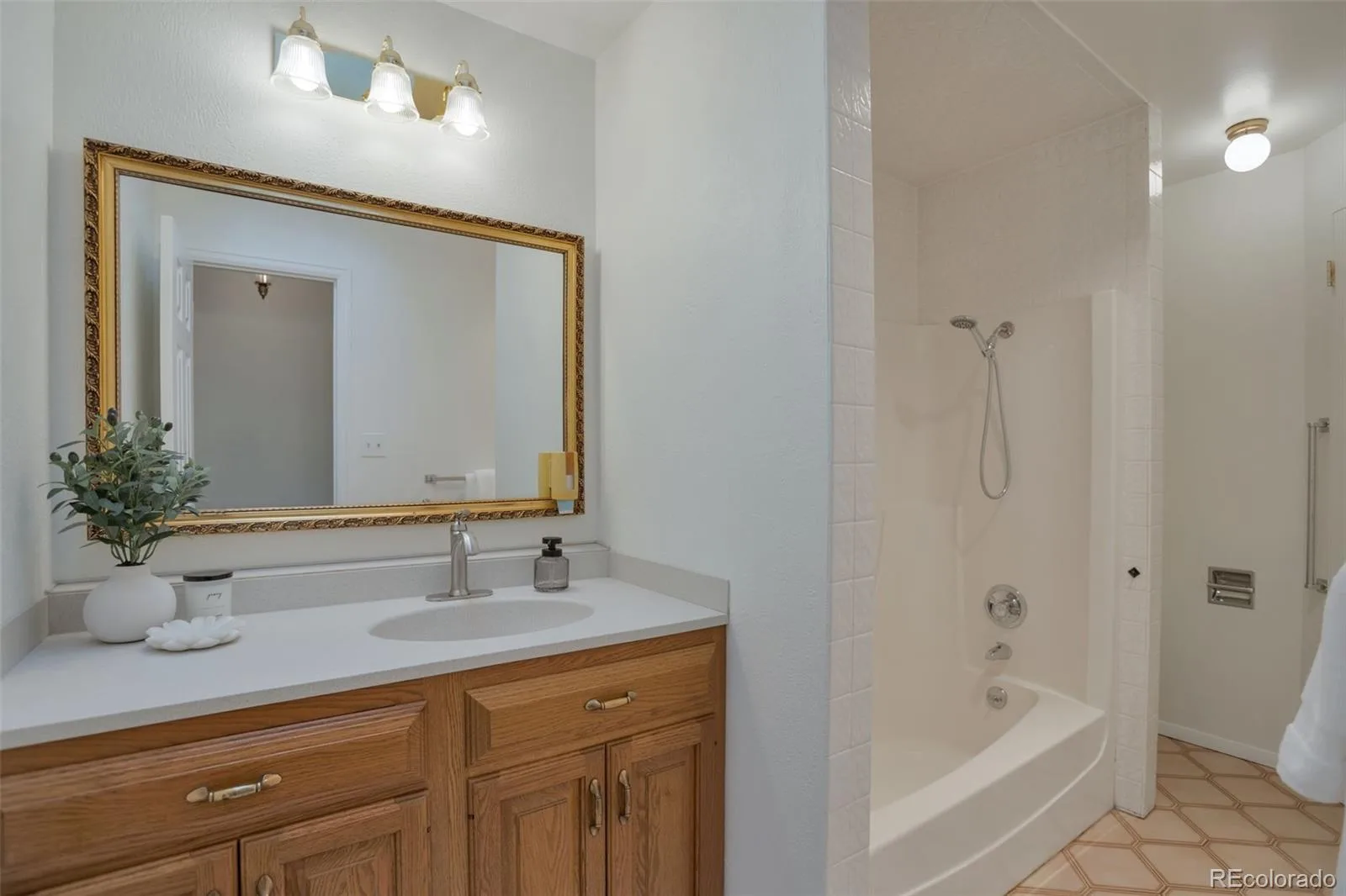 6235 E Fair Avenue Centennial CO 80111 | MLS #REC9592813 10142026184538 1600 18