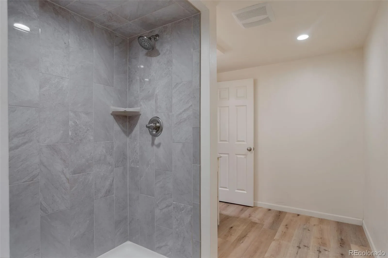 6235 E Fair Avenue Centennial CO 80111 | MLS #REC9592813 10142026184538 1600 25