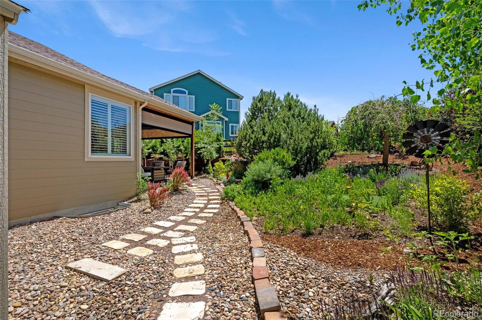 7447 Pintail Place Littleton CO 80125 | MLS #REC9593073 08132026074507 1600 41