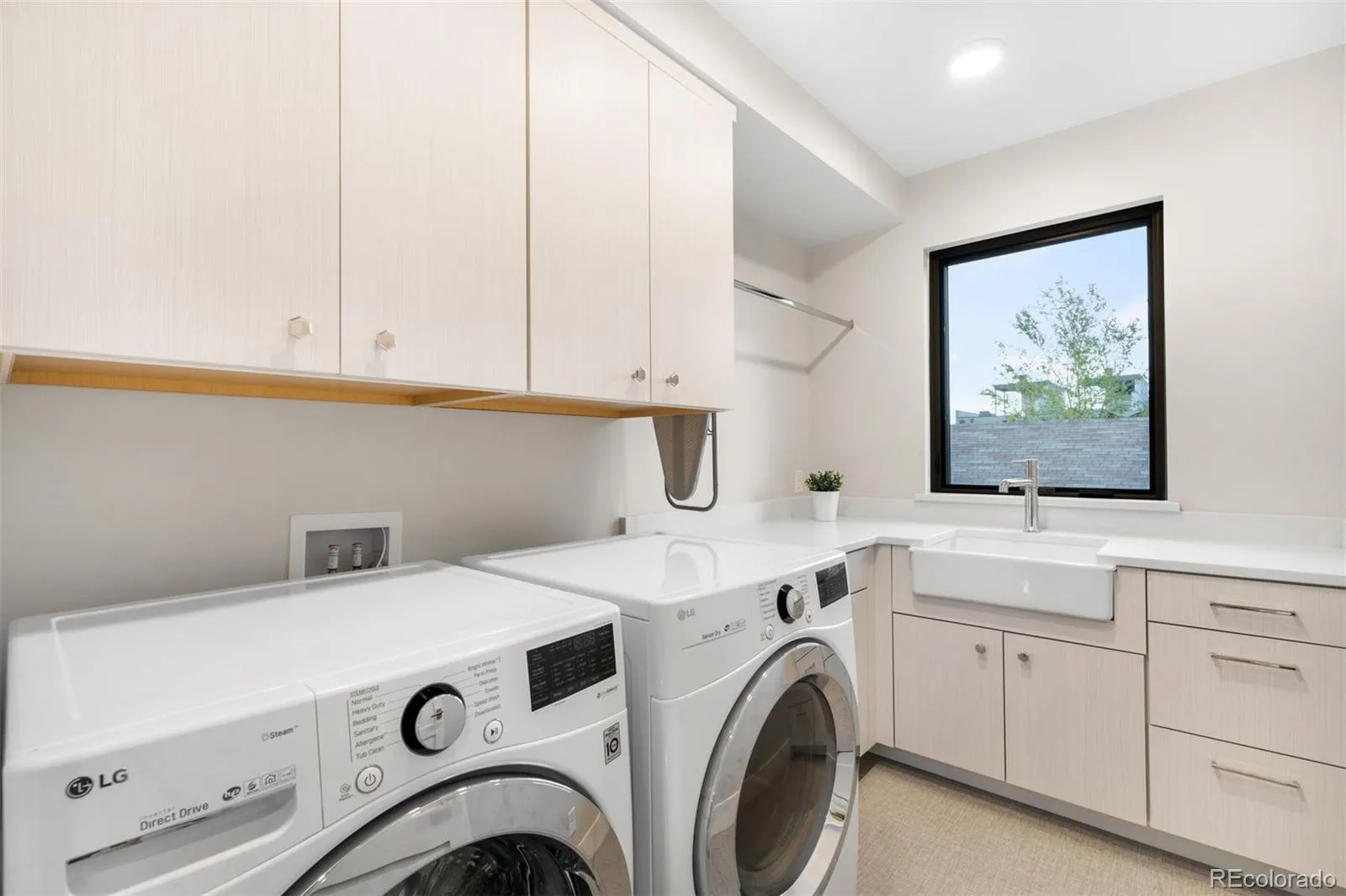 750 Bellaire Street Denver CO 80220 MLS #REC9593102 04232026235533 1600 25