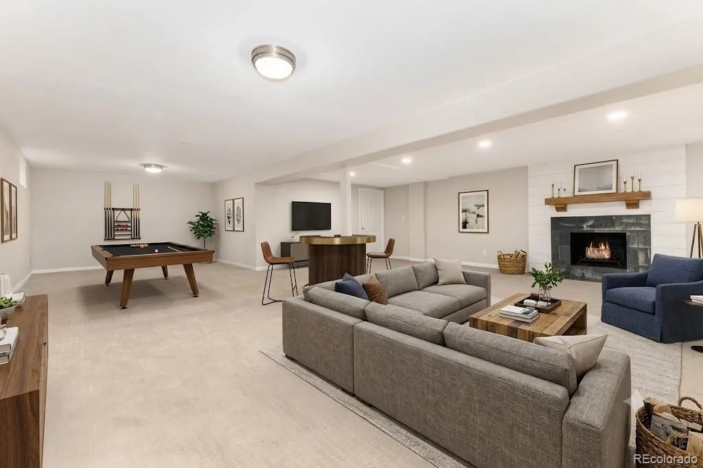 3751 S Hillcrest Drive Denver CO 80237 | MLS #REC9593173 08062026170958 1024 32