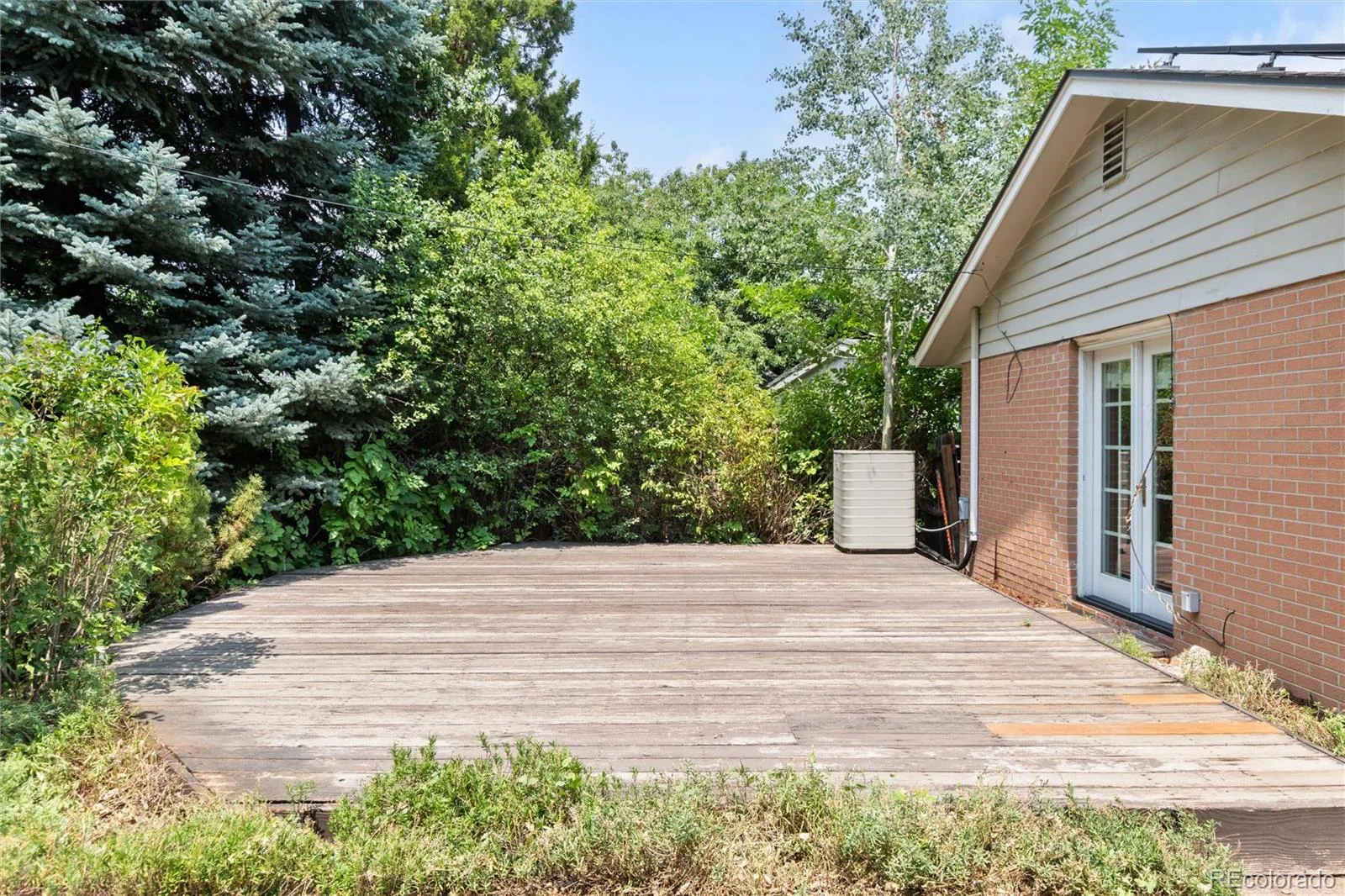 3751 S Hillcrest Drive Denver CO 80237 | MLS #REC9593173 08062026170958 1600 43