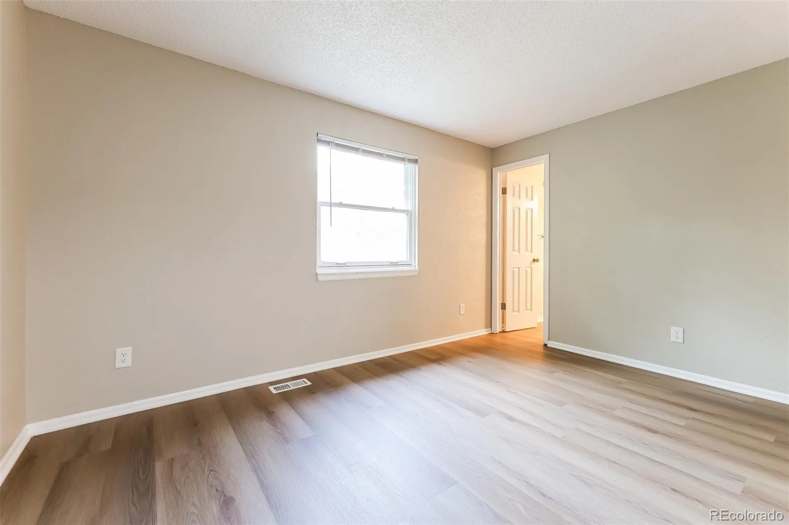 14697 E Oregon Drive Aurora CO 80012 | MLS #REC9593272 08112026215545 1600 10