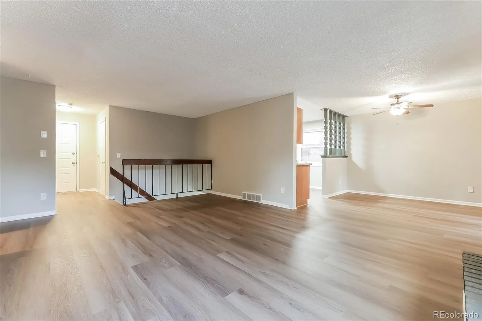 14697 E Oregon Drive Aurora CO 80012 | MLS #REC9593272 08112026215545 1600 3