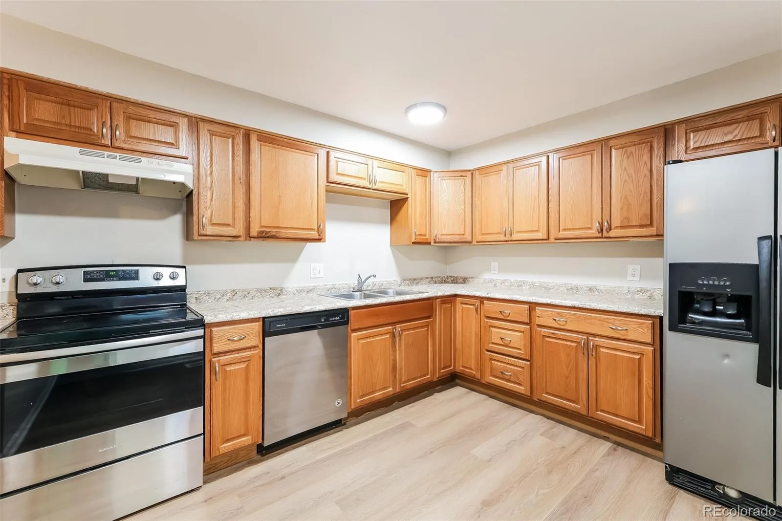 14697 E Oregon Drive Aurora CO 80012 | MLS #REC9593272 08112026215545 1600 6