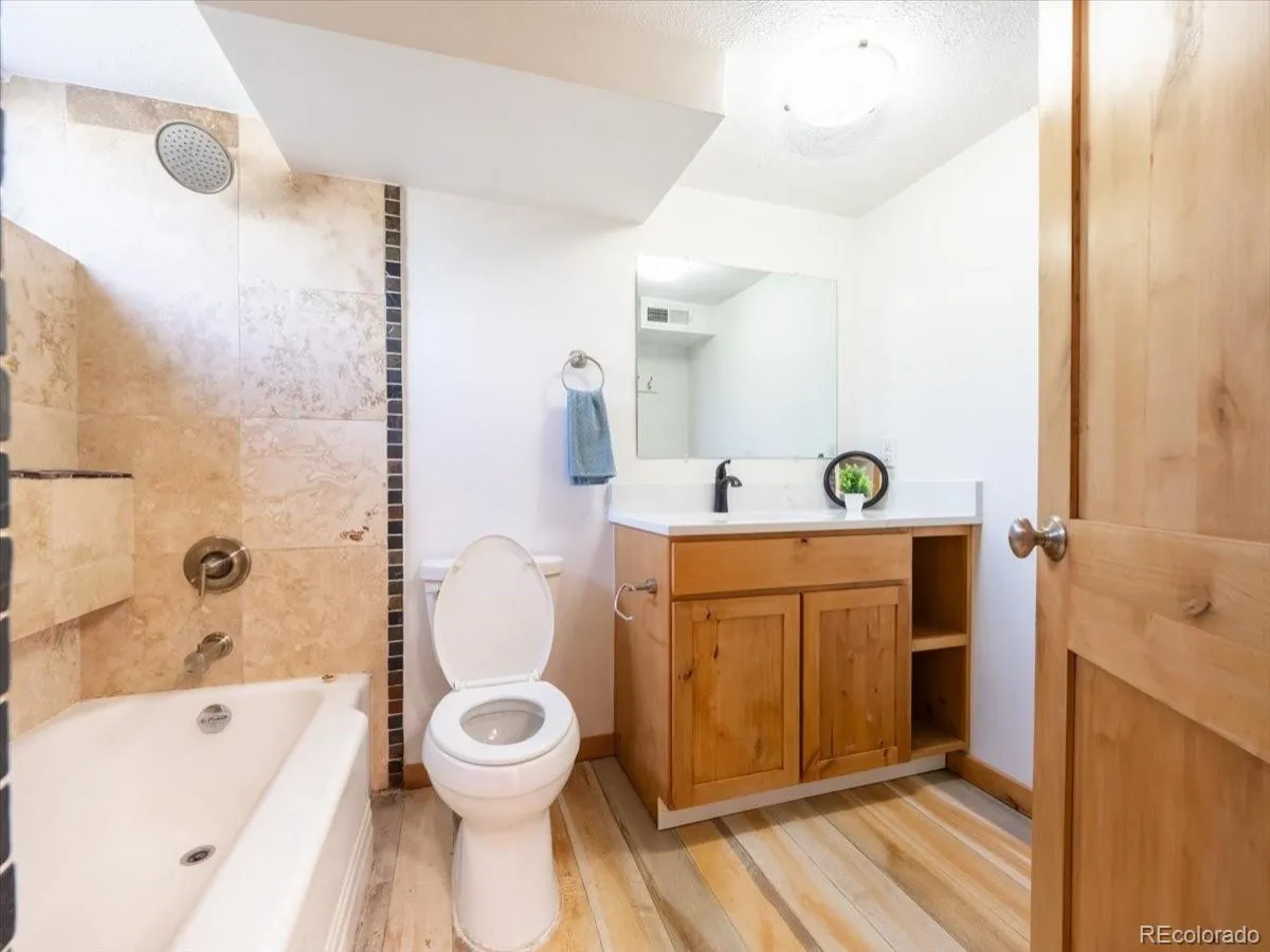 5012 W 36th Avenue #5 Denver CO 80212 | MLS #REC9593571 05232026100650 1200 5