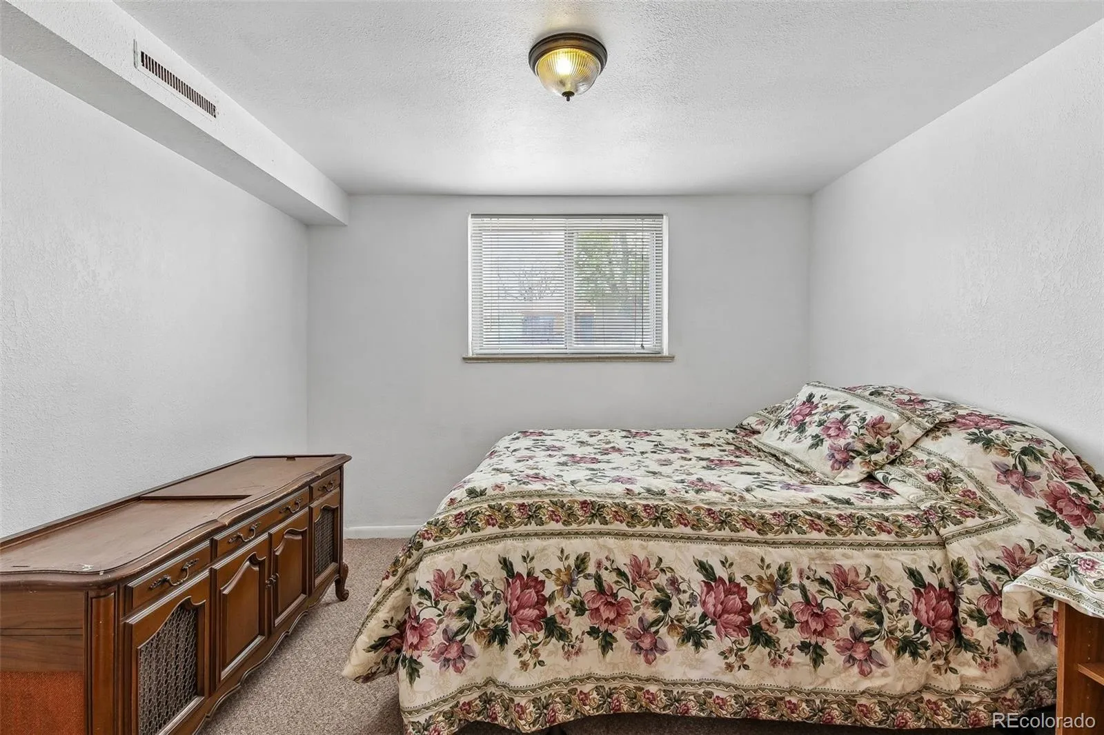 04112026055328 1600 12