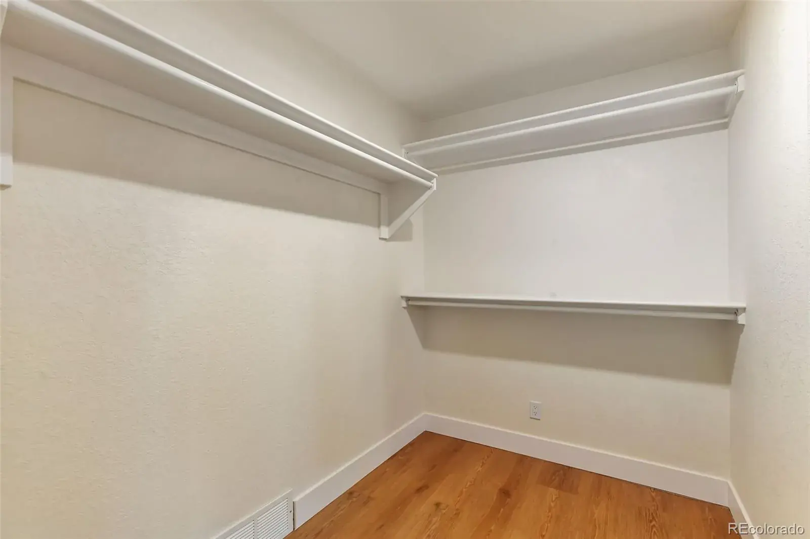 02212026004308 1600 14