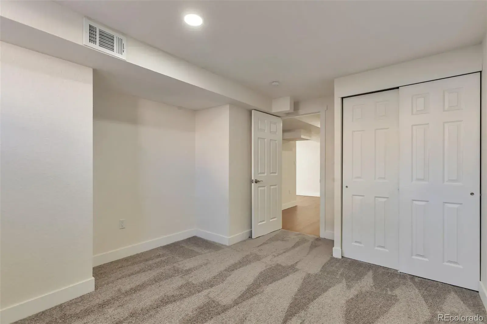 02212026004308 1600 21