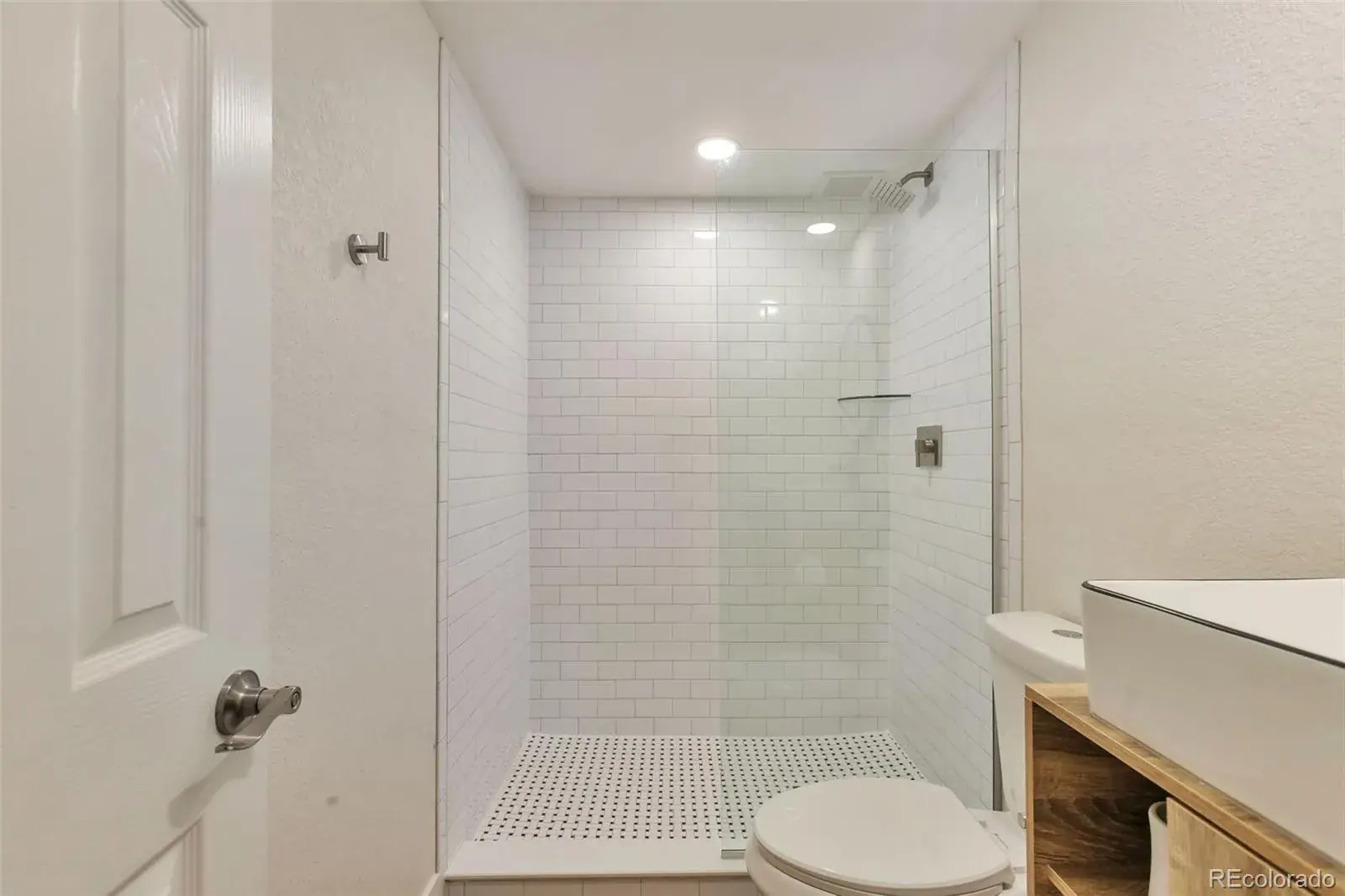 02212026004308 1600 26