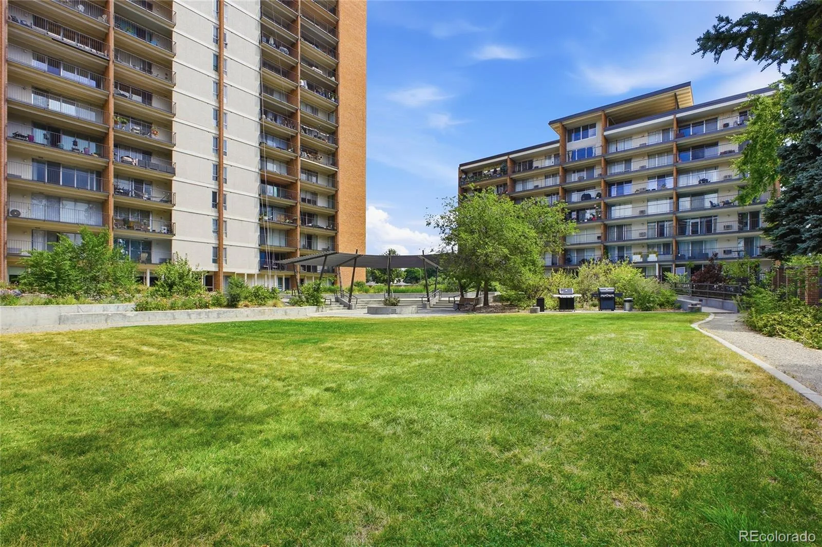 4800 E Hale Parkway #601N Denver CO 80220 | MLS #REC9595629 07302026041643 1600 42