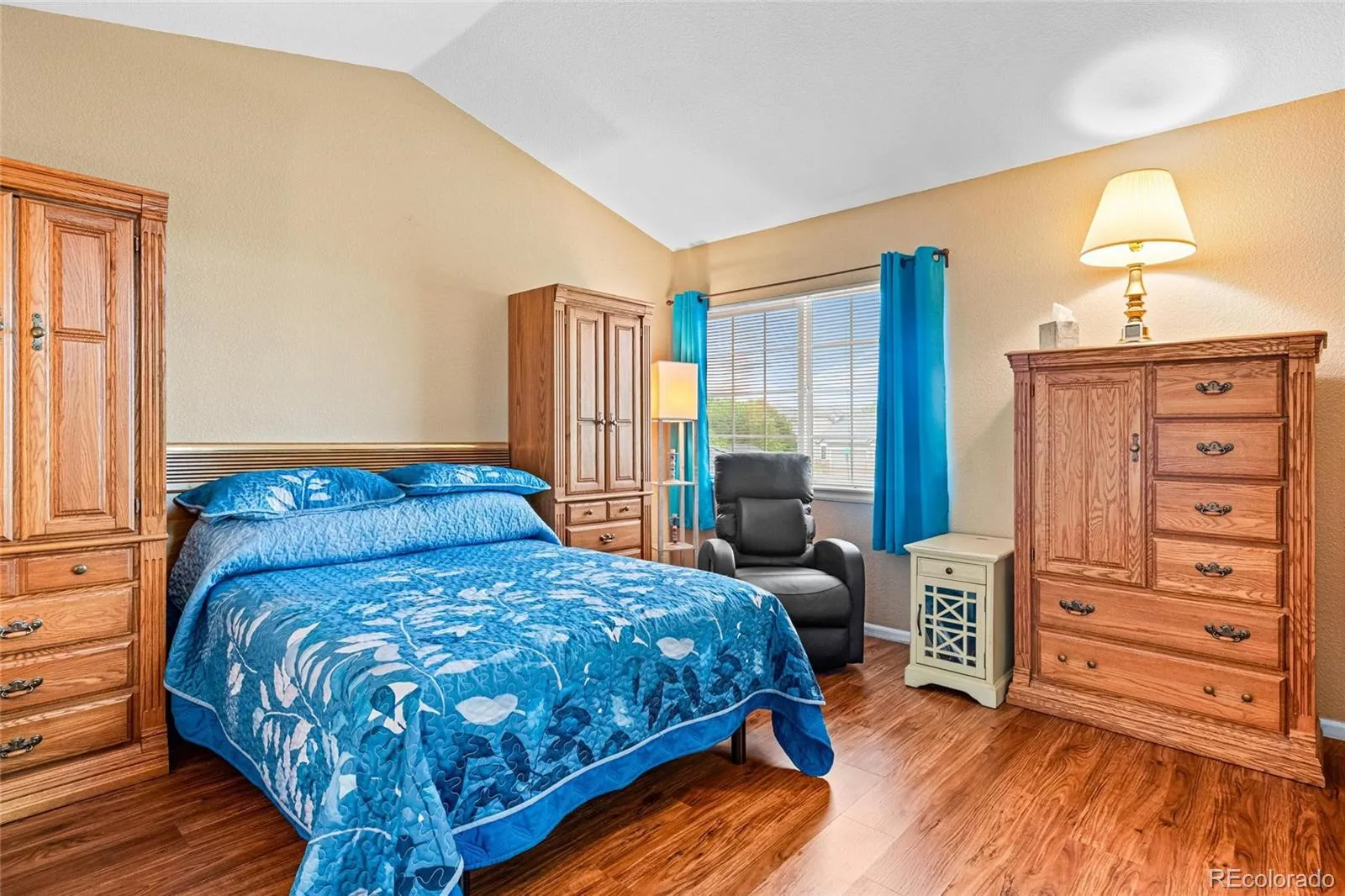20405 E Quincy Drive Centennial CO 80015 | MLS #REC9595917 05202026200640 1600 20