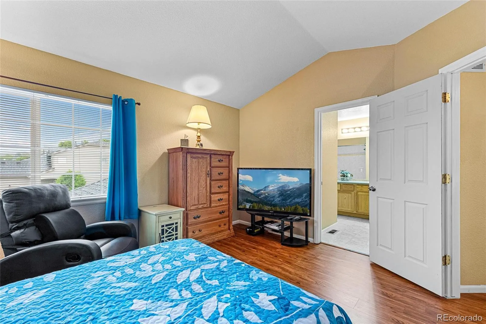 20405 E Quincy Drive Centennial CO 80015 | MLS #REC9595917 05202026200640 1600 22