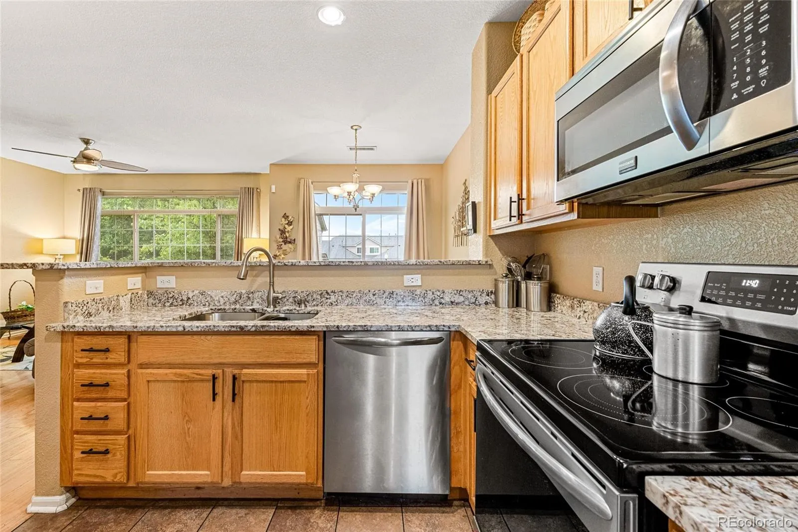 20405 E Quincy Drive Centennial CO 80015 | MLS #REC9595917 05202026200640 1600 9