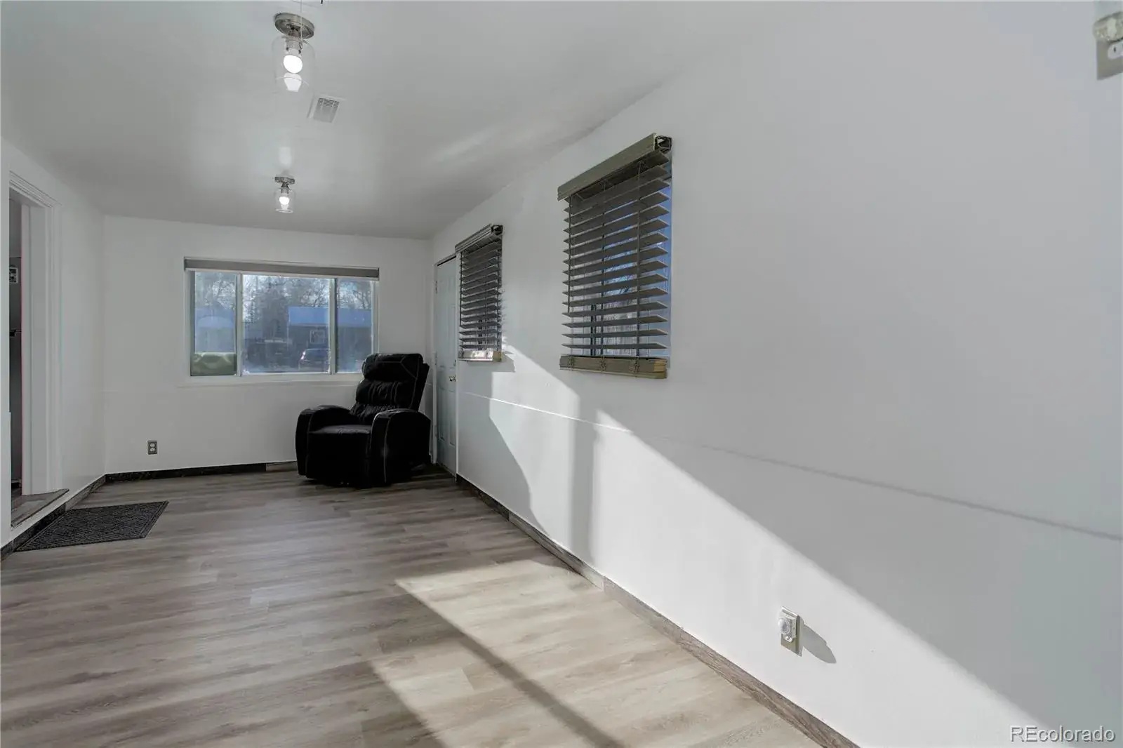 02122026202034 1600 9