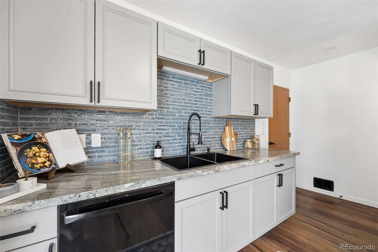 959 S Swadley Street Denver CO 80228 MLS #REC9597347 07152026142415 1600 10