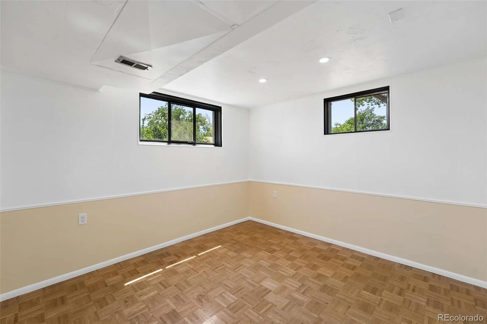 959 S Swadley Street Denver CO 80228 MLS #REC9597347 07152026142415 1600 38
