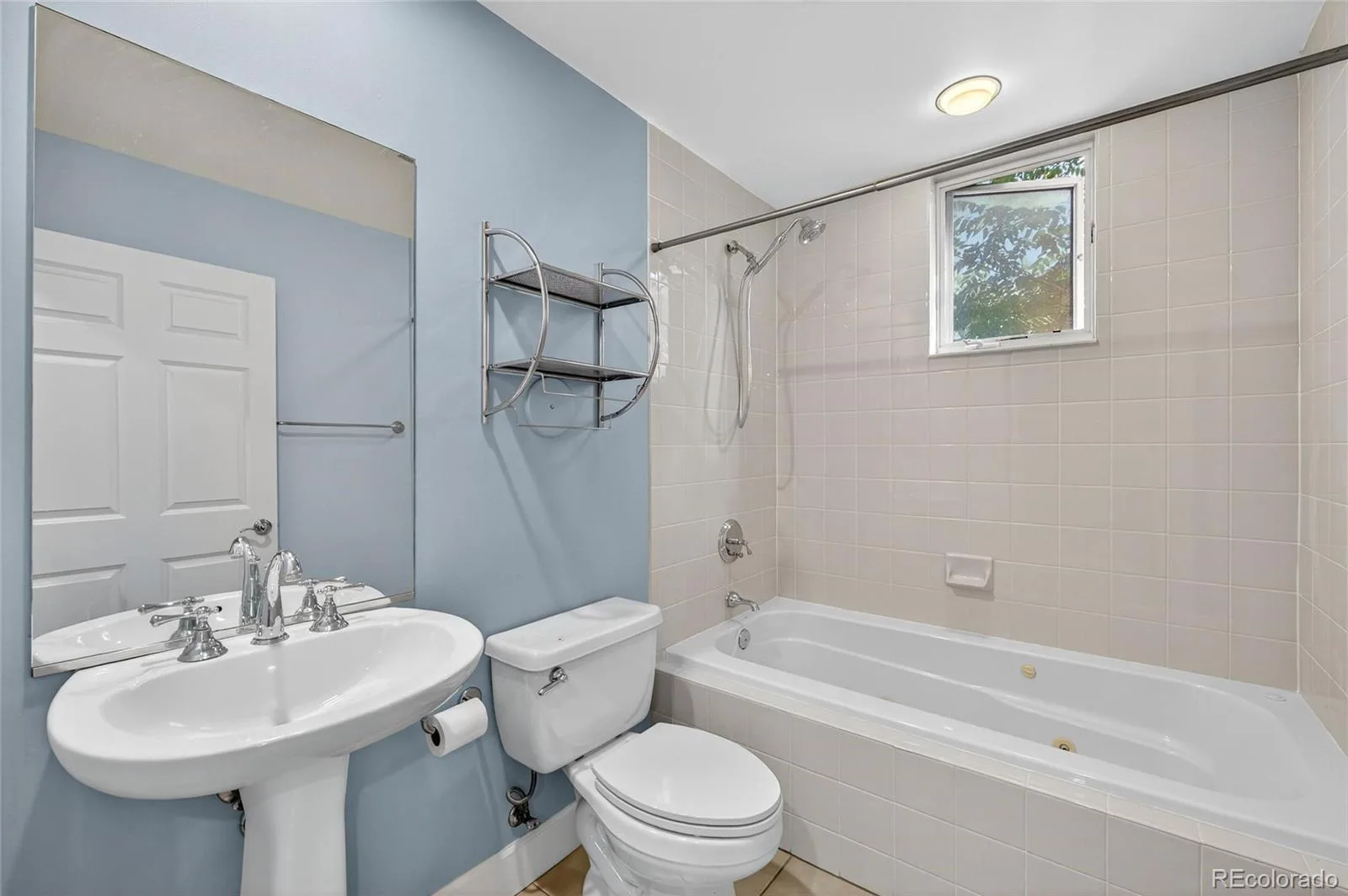 1631 N Emerson Street #323 Denver CO 80218 MLS #REC9597554 06272026222740 1600 24
