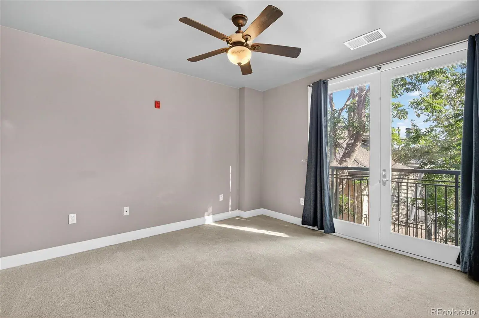 10082025033706 1600 7