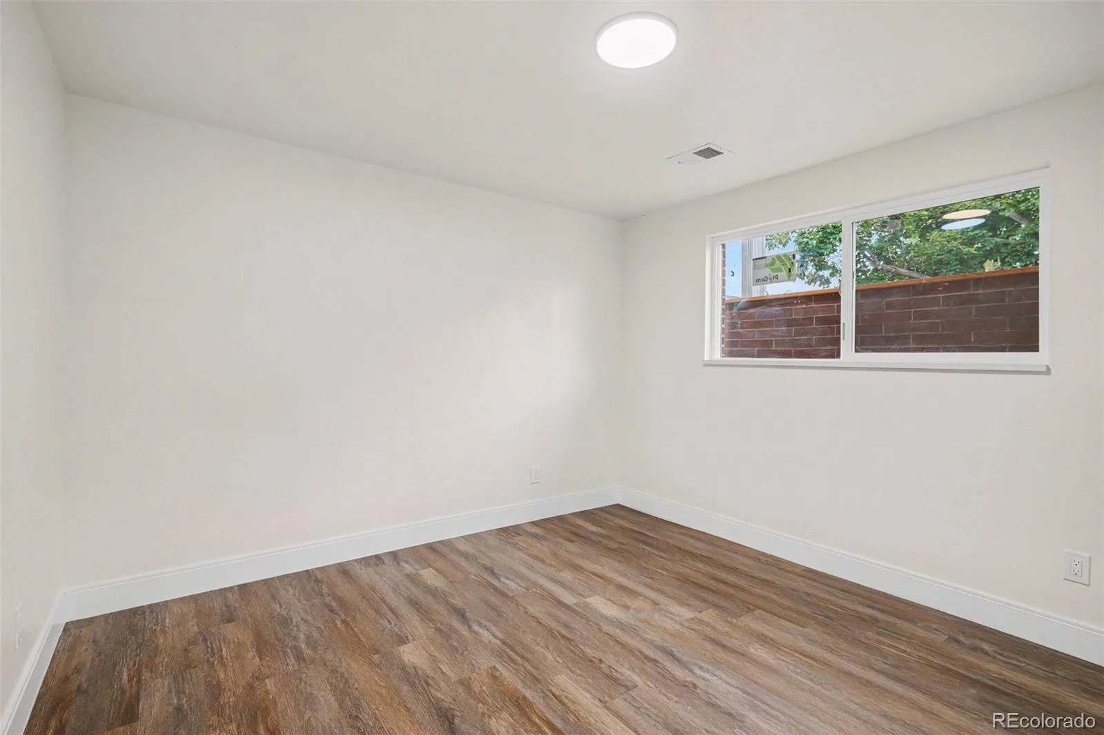 12006 E Arizona Drive Aurora CO 80012 | MLS #REC9600055 08272026004501 1600 24
