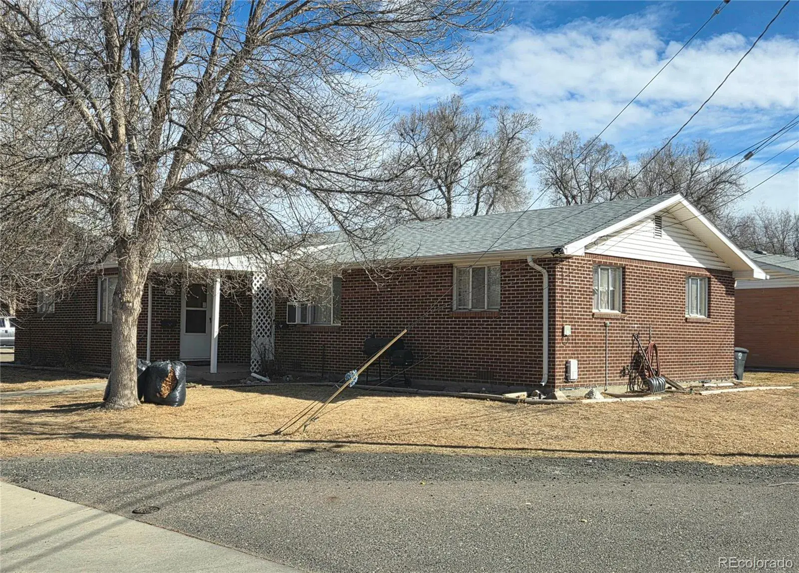 03052026220417 1600 0