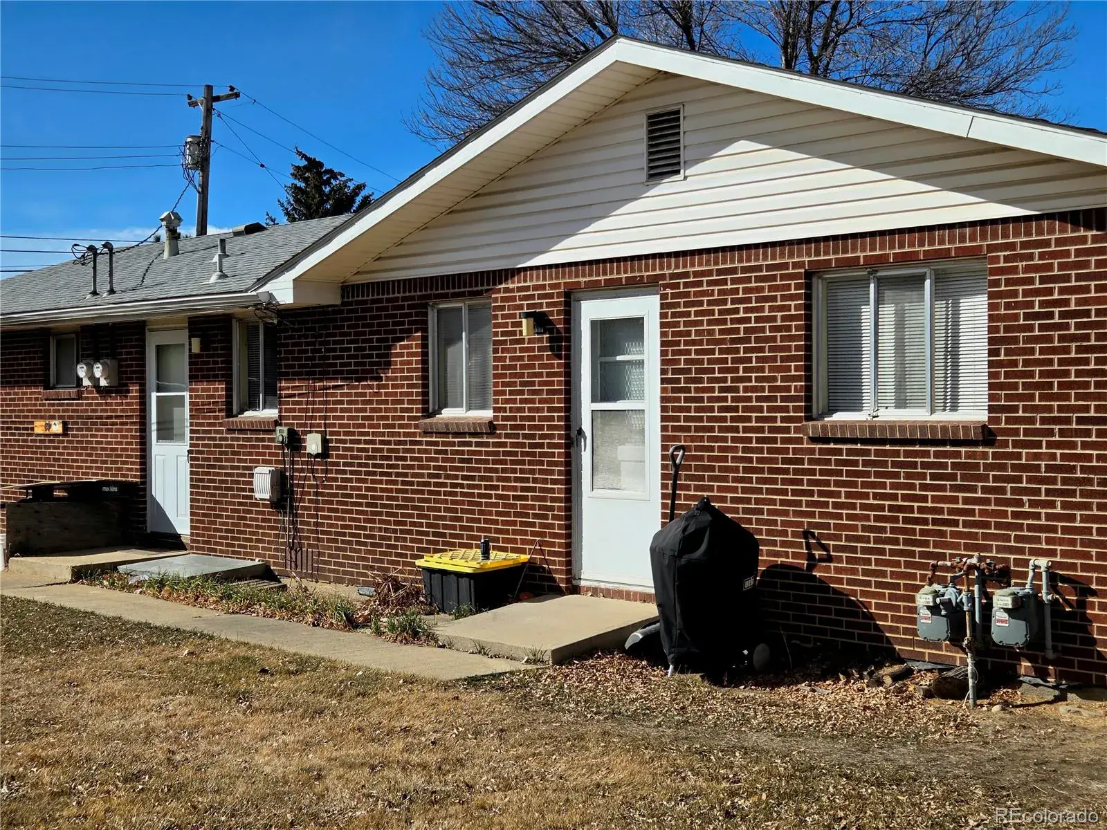 03052026220417 1600 21