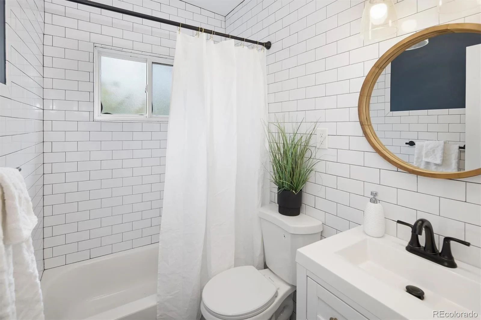 6095 Cody Street Arvada CO 80004 | MLS #REC9600608 08052026203530 1600 14