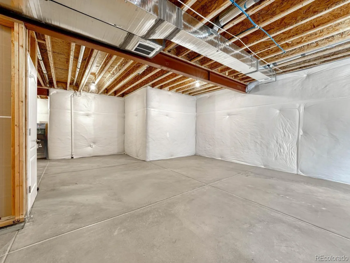 11791 Barrentine Loop Parker CO 80138 | MLS #REC9601349 08292026164821 1200 34