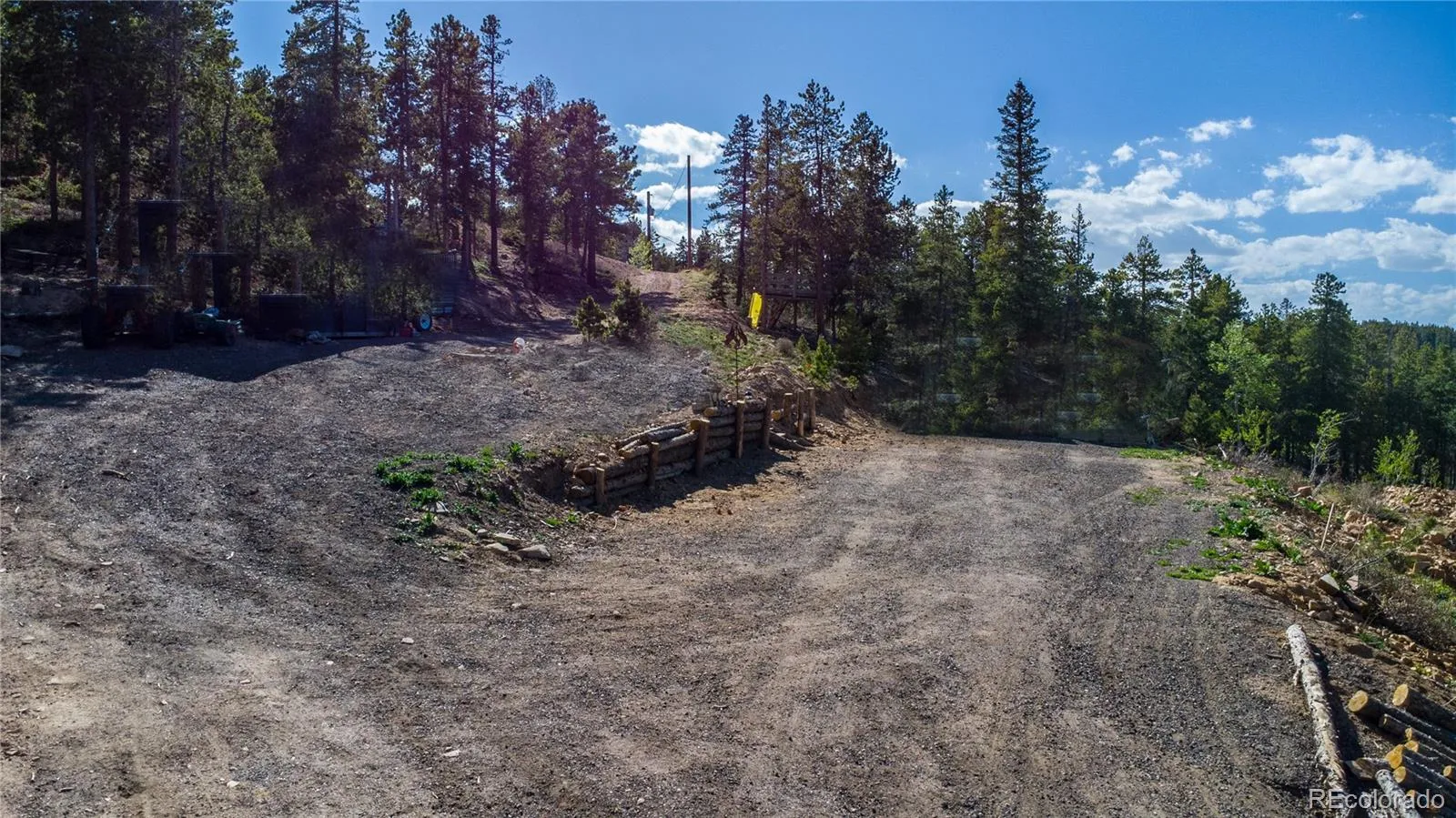 739 Divide View Drive Golden CO 80403 MLS #REC9604078 05182026225907 1600 7