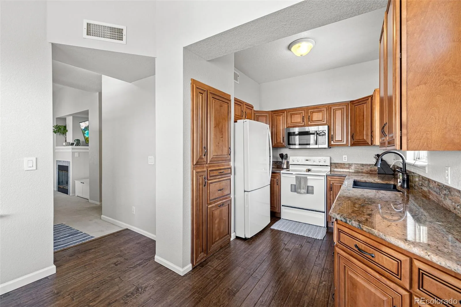6472 Silver Mesa Drive #D Highlands Ranch CO 80130 | MLS #REC9608235 06172026235559 1600 10