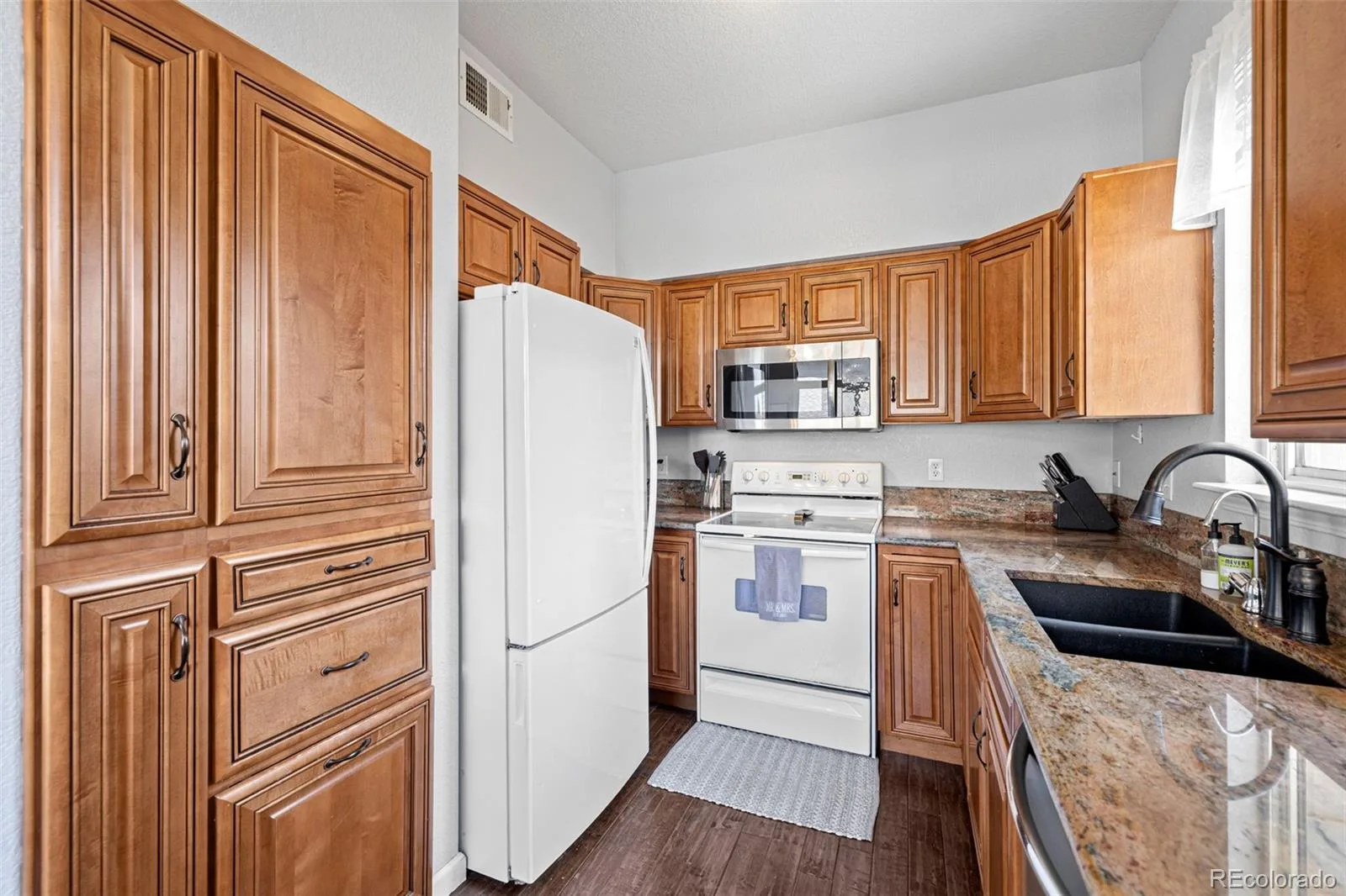 6472 Silver Mesa Drive #D Highlands Ranch CO 80130 | MLS #REC9608235 06172026235559 1600 11