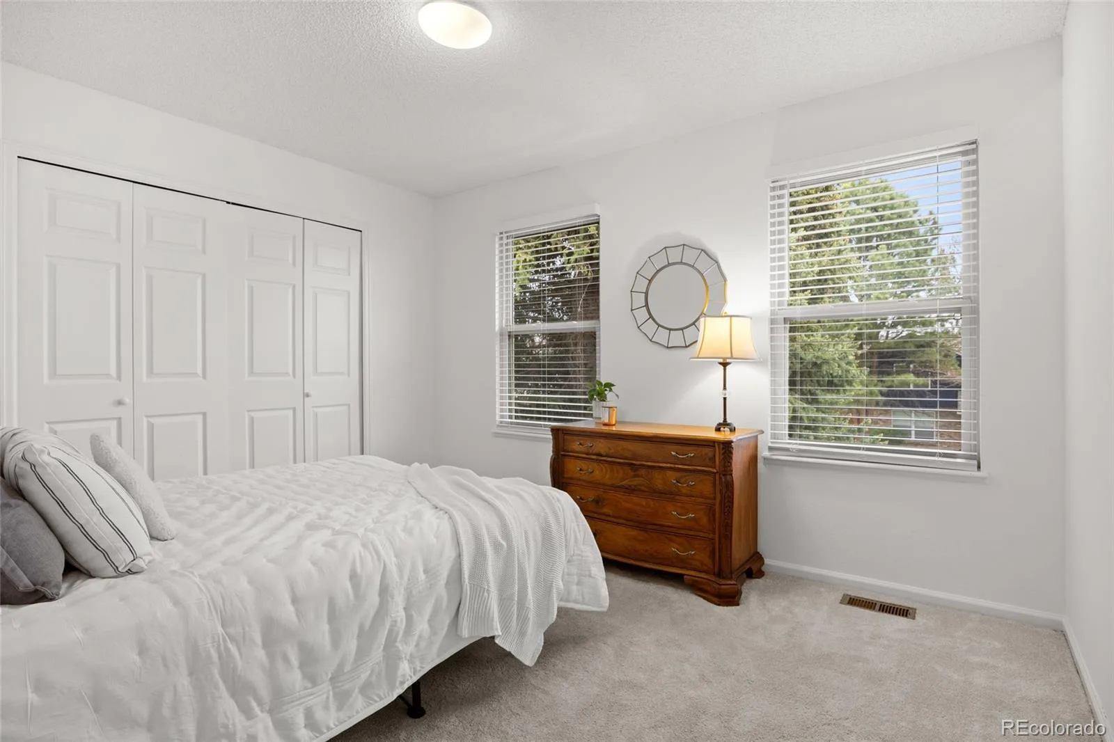 6023 S Lima Street Englewood CO 80111 MLS #REC9609831 06122026175134 1600 24