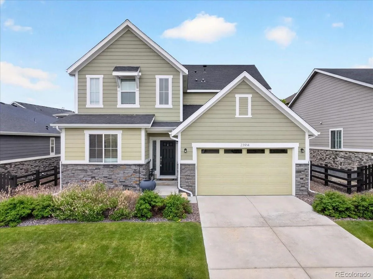 23914 E Rocky Top Place Aurora CO 80016 MLS #REC9611068 06092026151730 1200 1