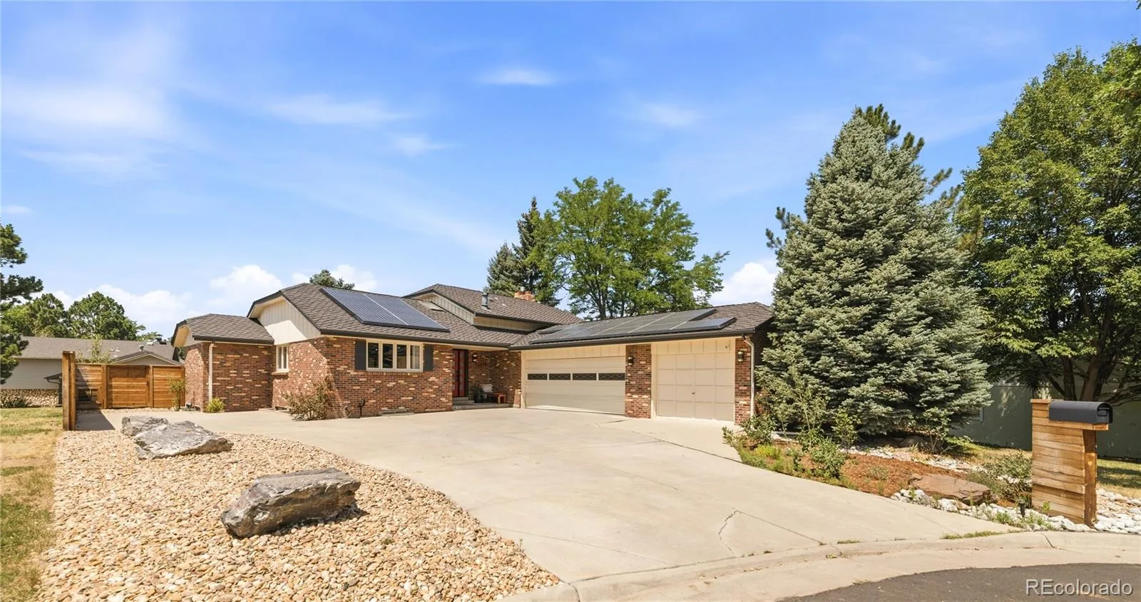 7773 S Oneida Court Centennial CO 80112 | MLS #REC9612450 08052026185952 1600 1