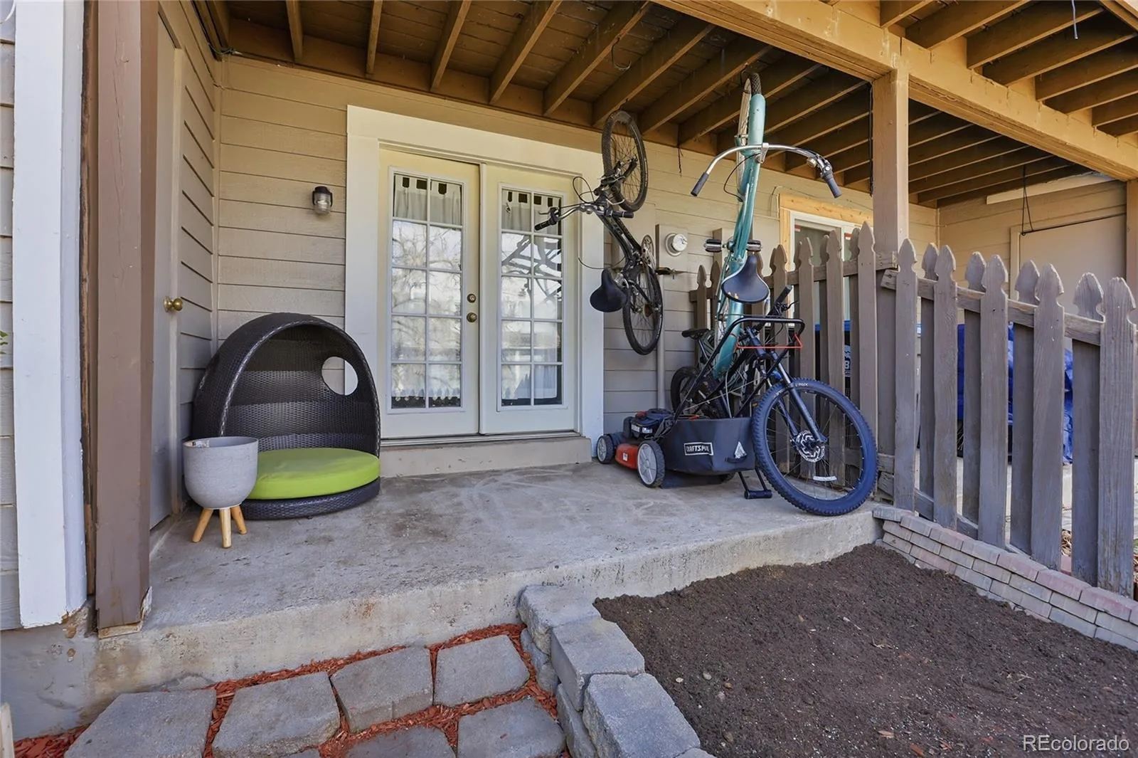 10326 W Dartmouth Avenue Lakewood CO 80227 | MLS #REC9612553 08272026205637 1600 26