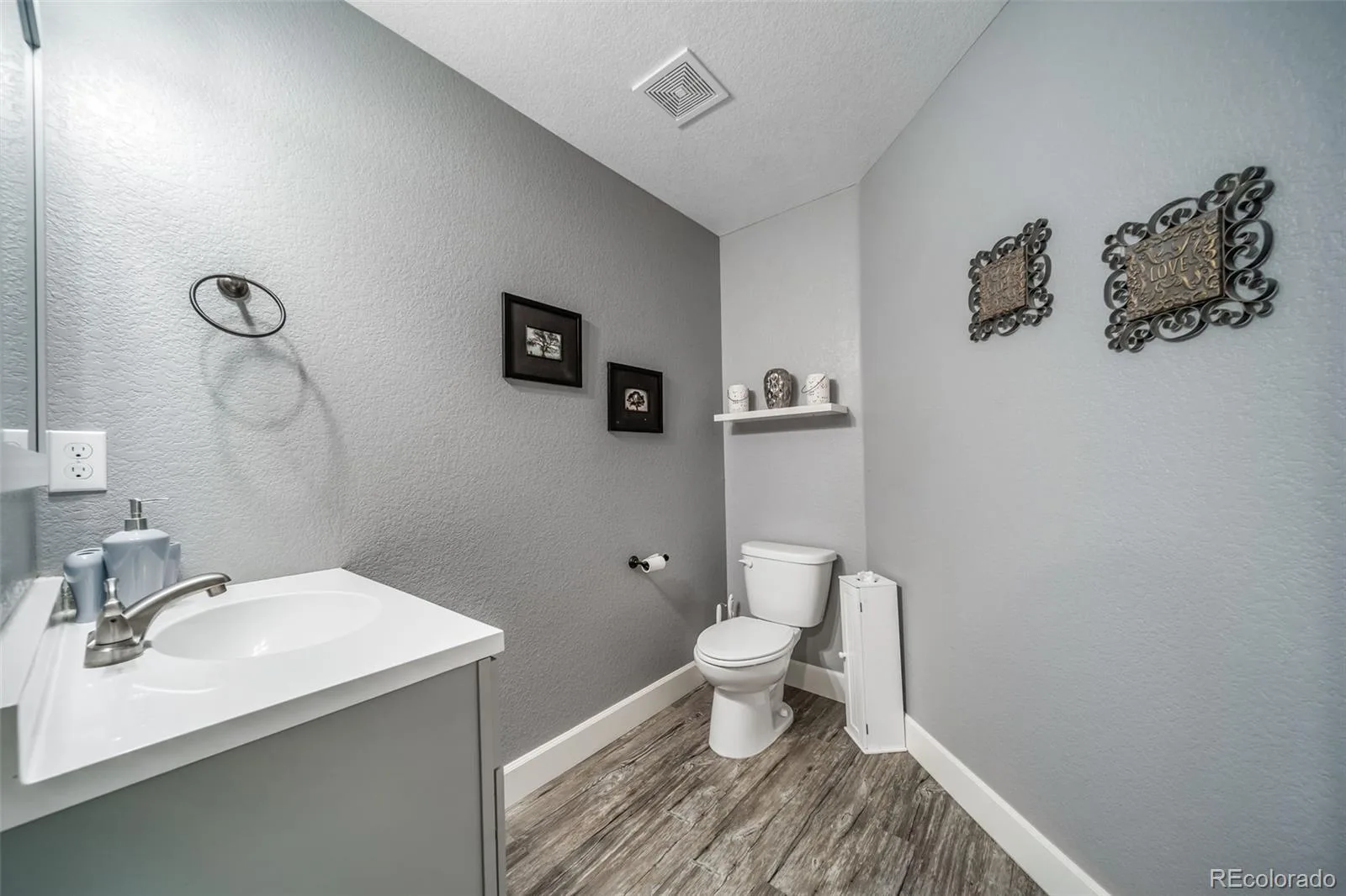 17783 Coral Burst Street Parker CO 80134 | MLS #REC9613183 08122026042951 1600 21