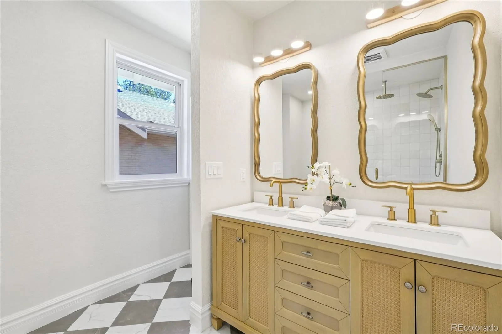 4214 King Street Denver CO 80211 MLS #REC9615688 06162026222501 1600 23
