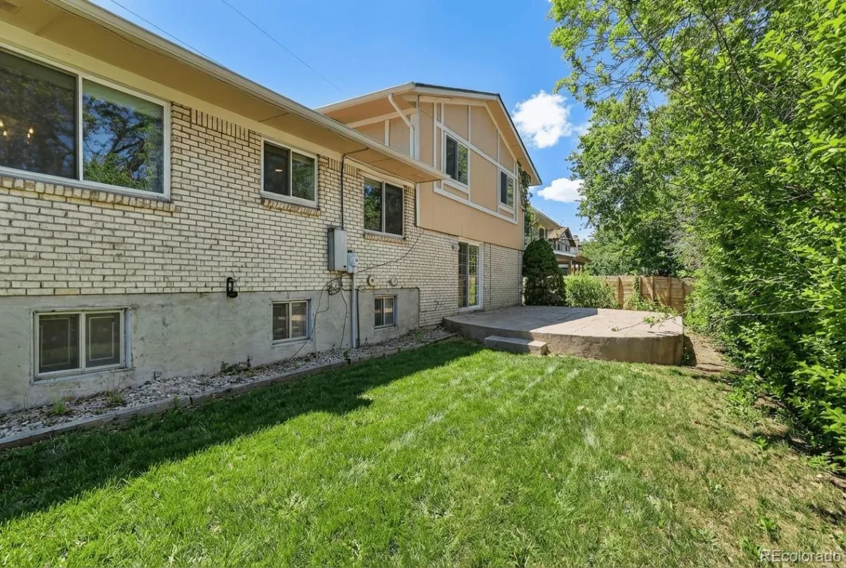 7183 E Warren Drive Denver CO 80224 MLS #REC9617531 04152026193614 1200 31