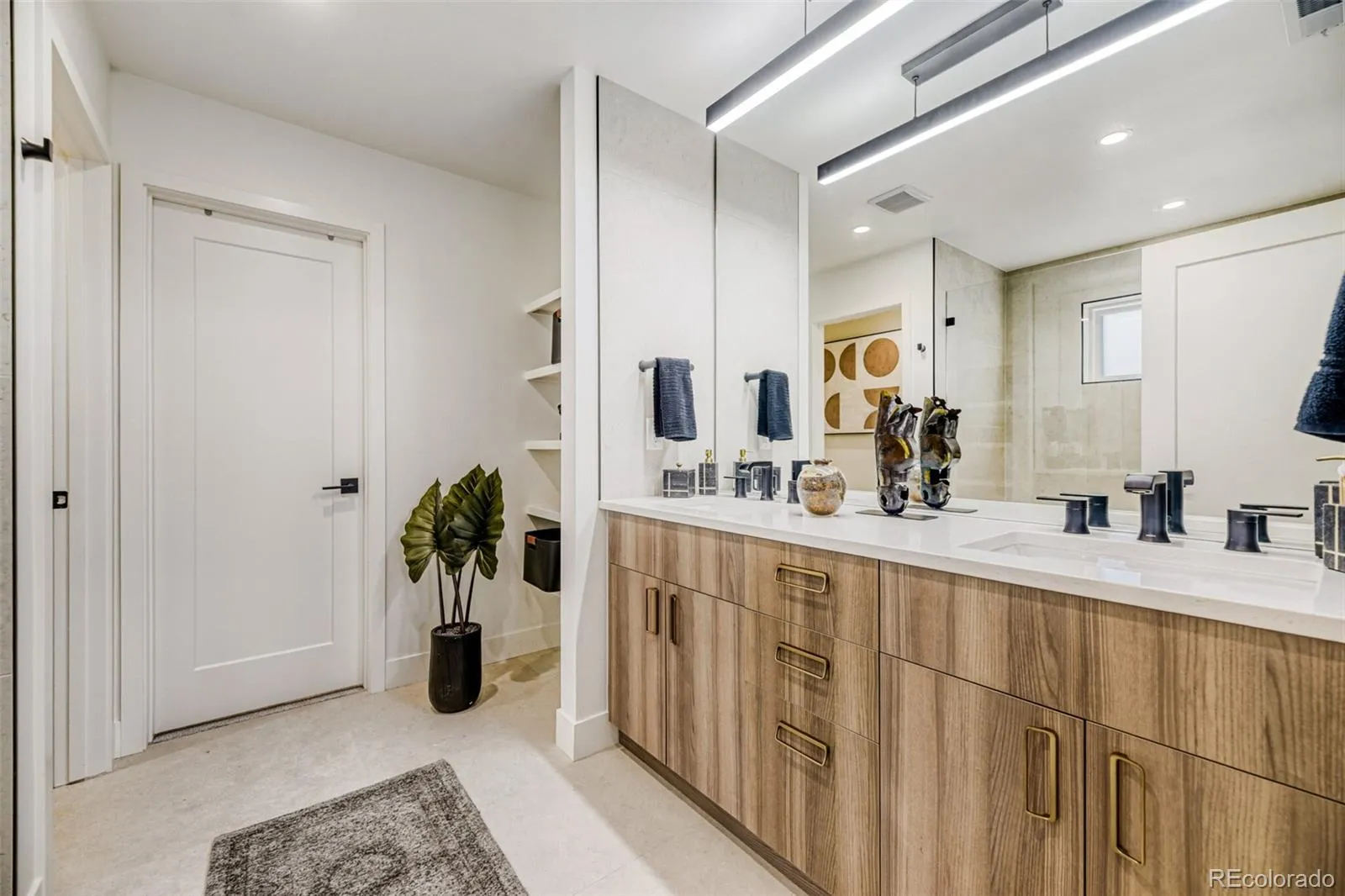 04082026191527 1600 18