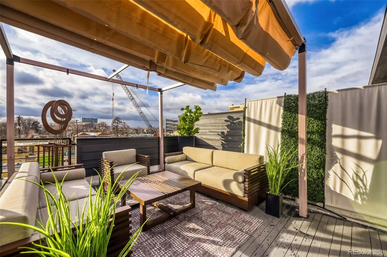 04082026191527 1600 26