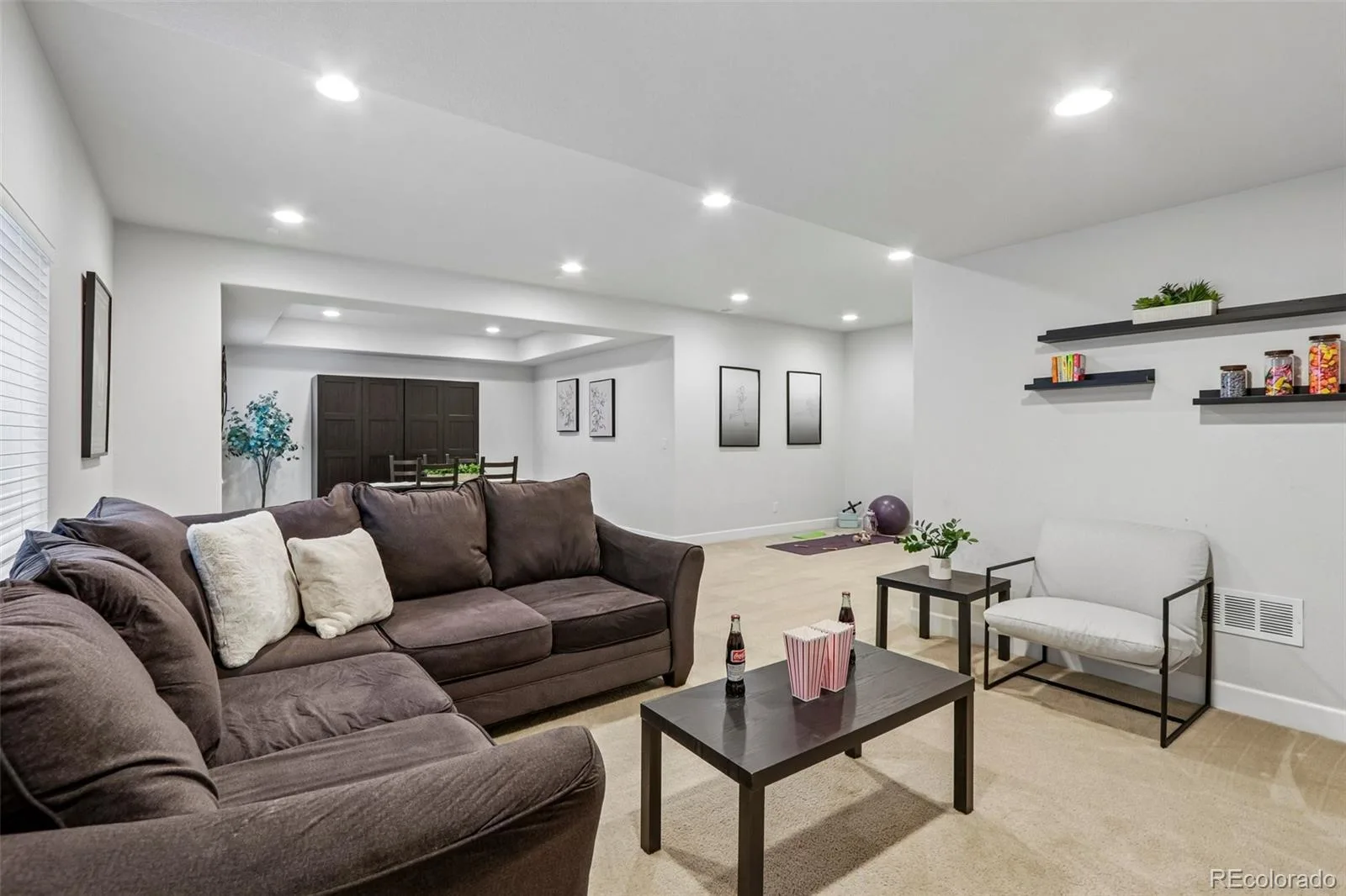 11045 Quintero Street Commerce City CO 80022 | MLS #REC9619182 07302026205011 1600 27