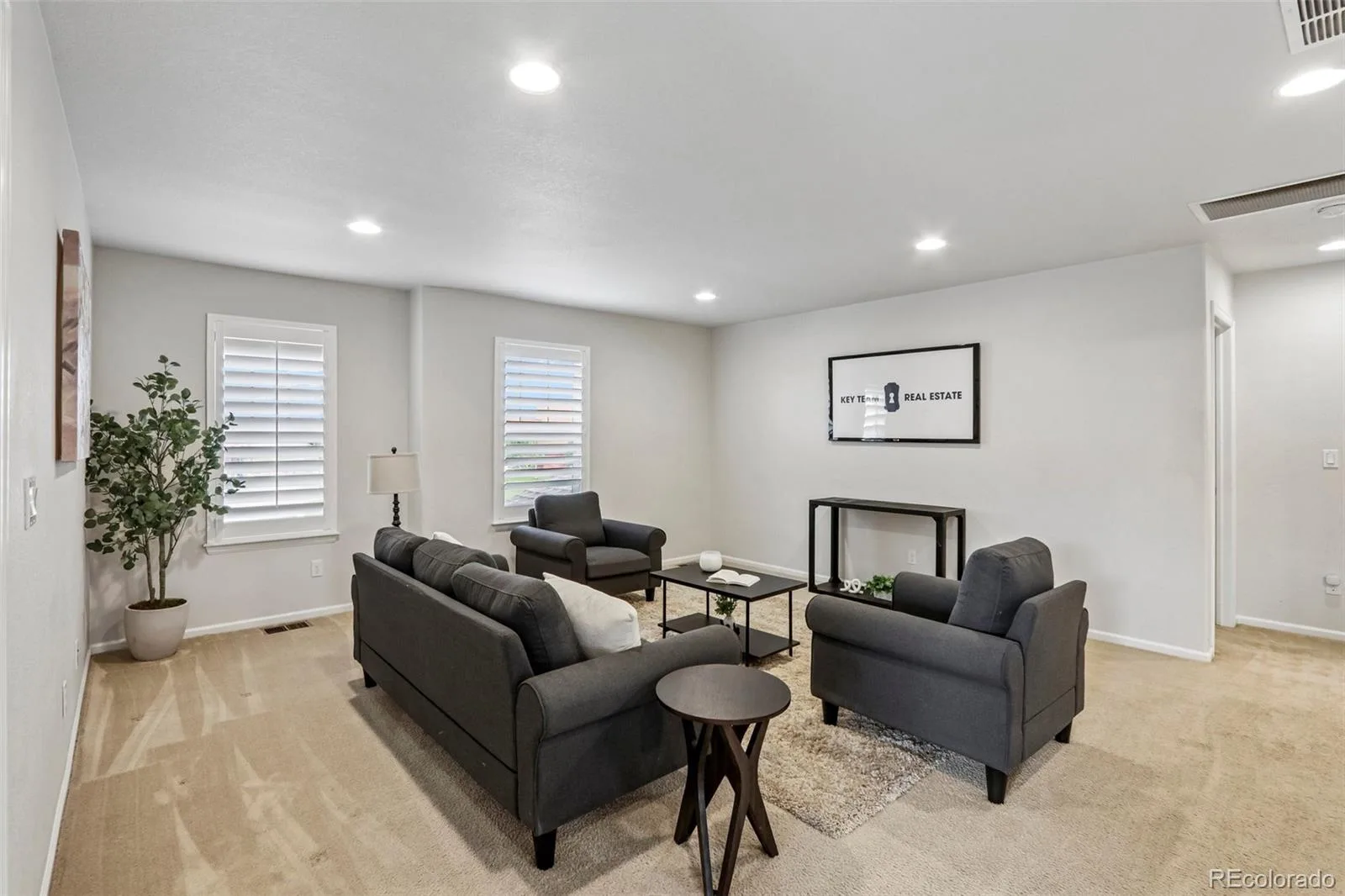 11045 Quintero Street Commerce City CO 80022 | MLS #REC9619182 07302026205011 1600 33