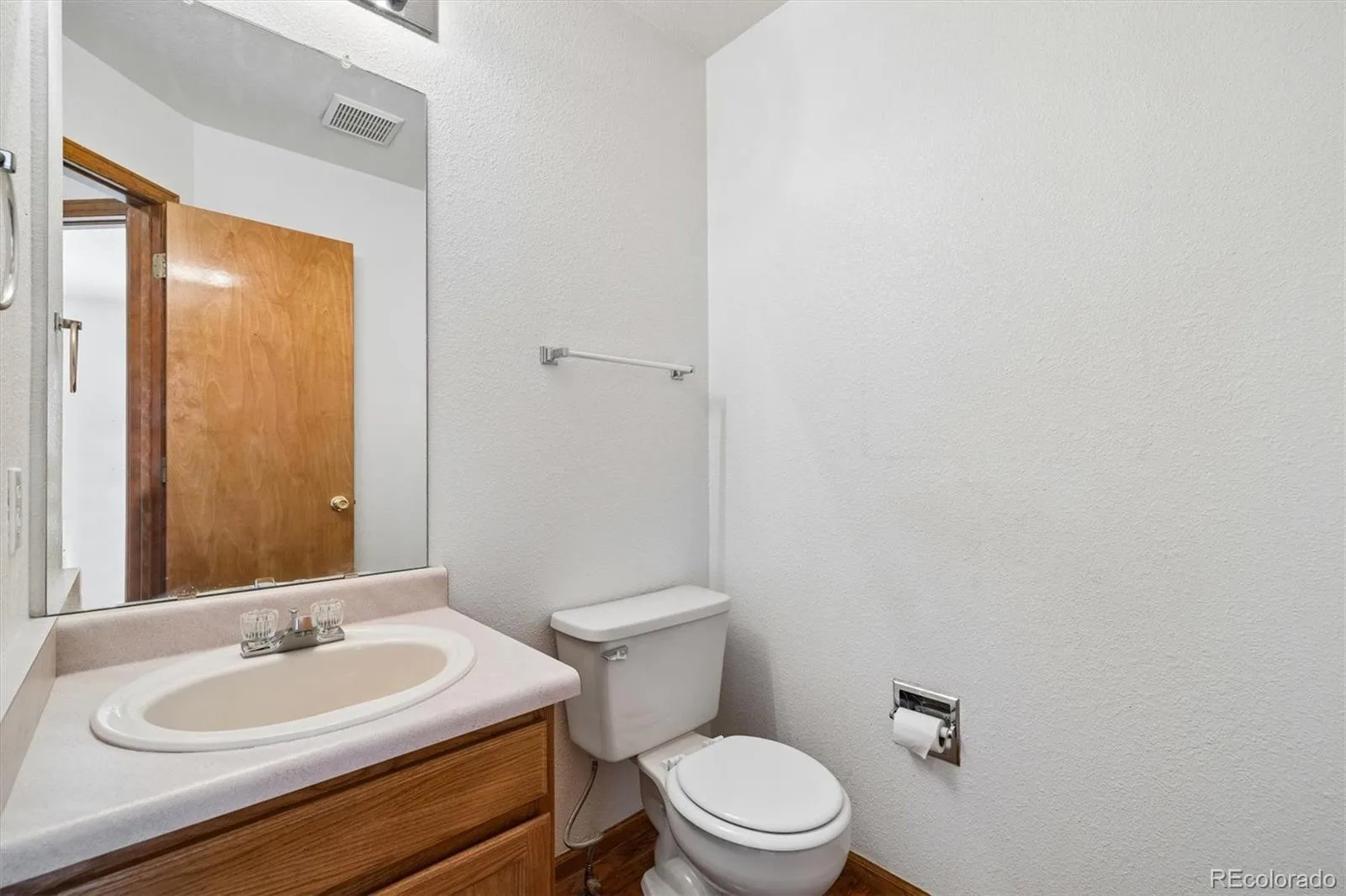 11406 W Frost Place Littleton CO 80127 | MLS #REC9619605 08132026204412 1600 16