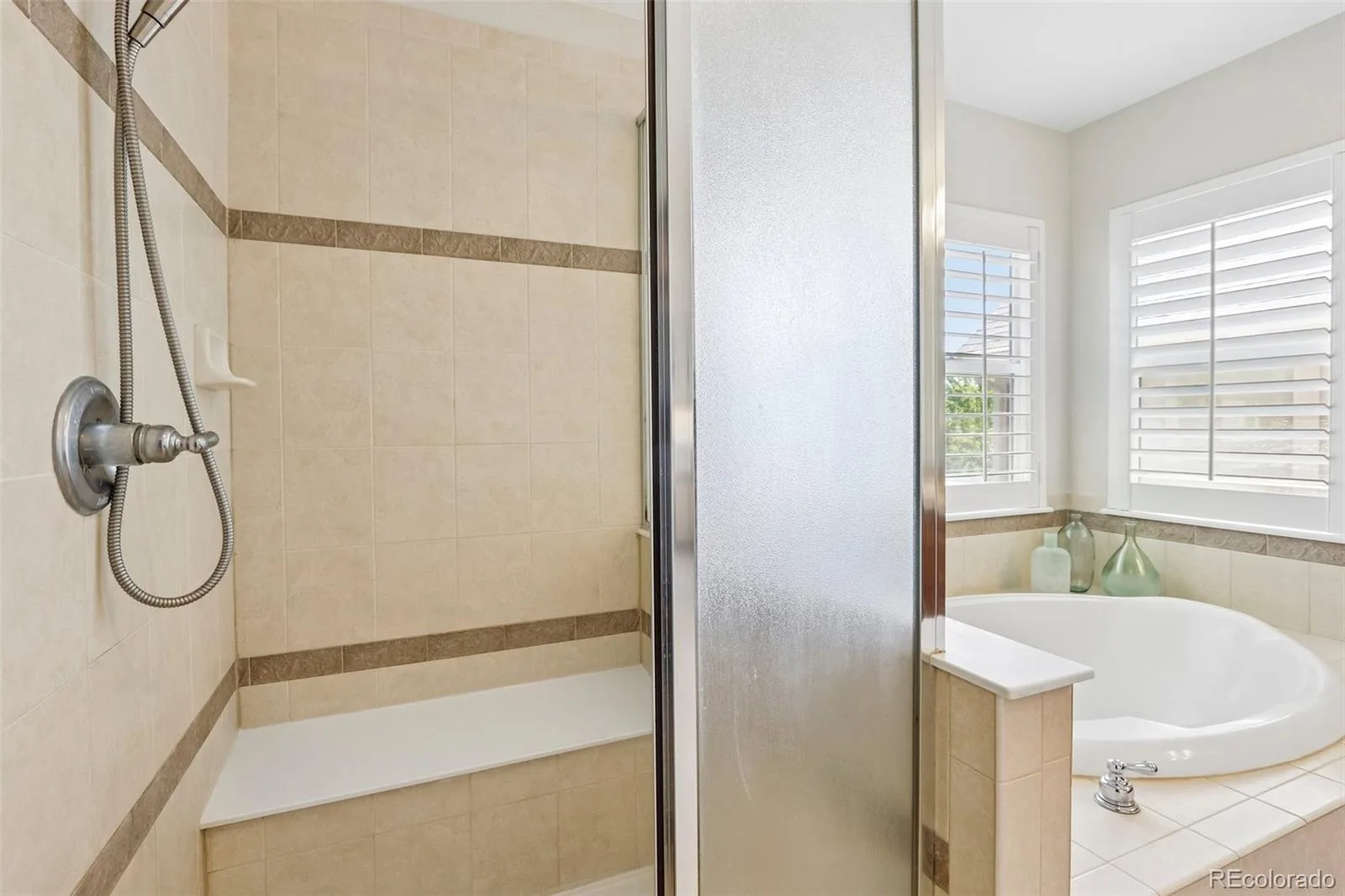 8648 Coors Street Arvada CO 80005 MLS #REC9620252 06182026234511 1600 23