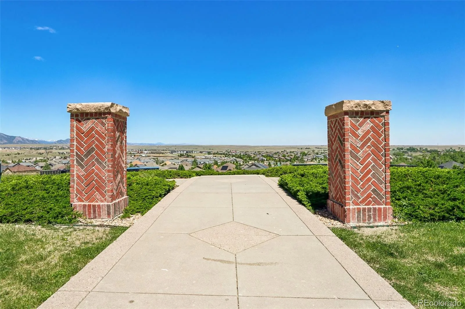 8648 Coors Street Arvada CO 80005 MLS #REC9620252 06182026234511 1600 42