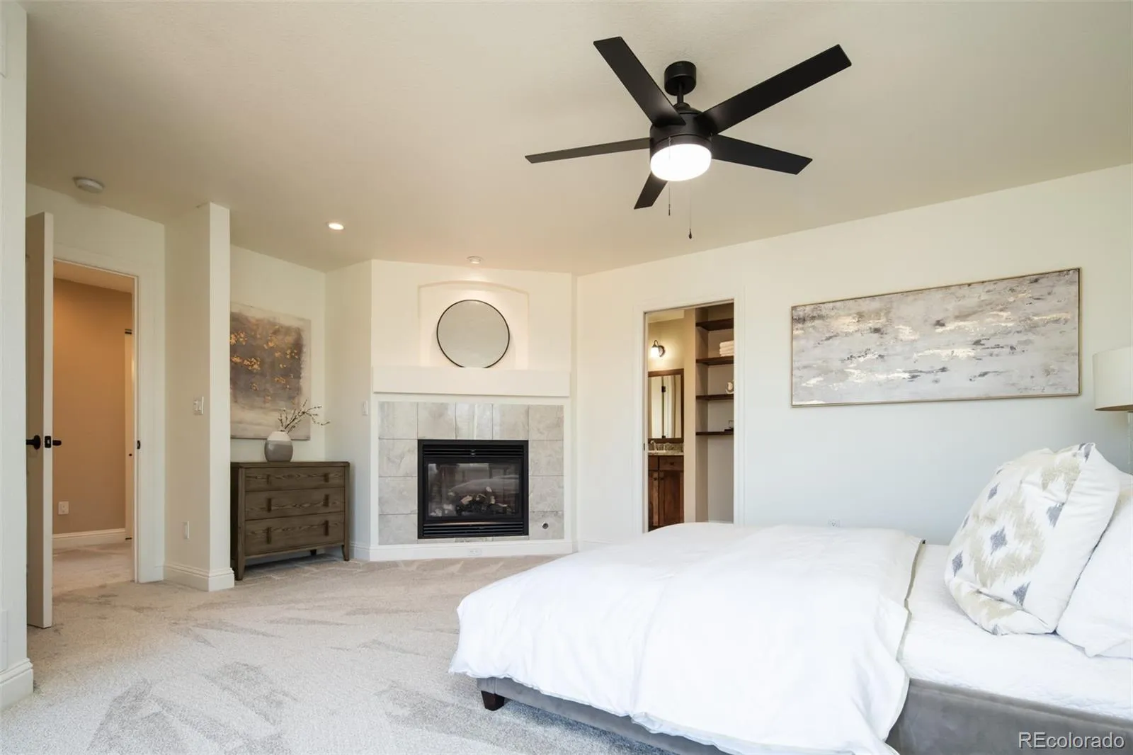 04162026042145 1600 24