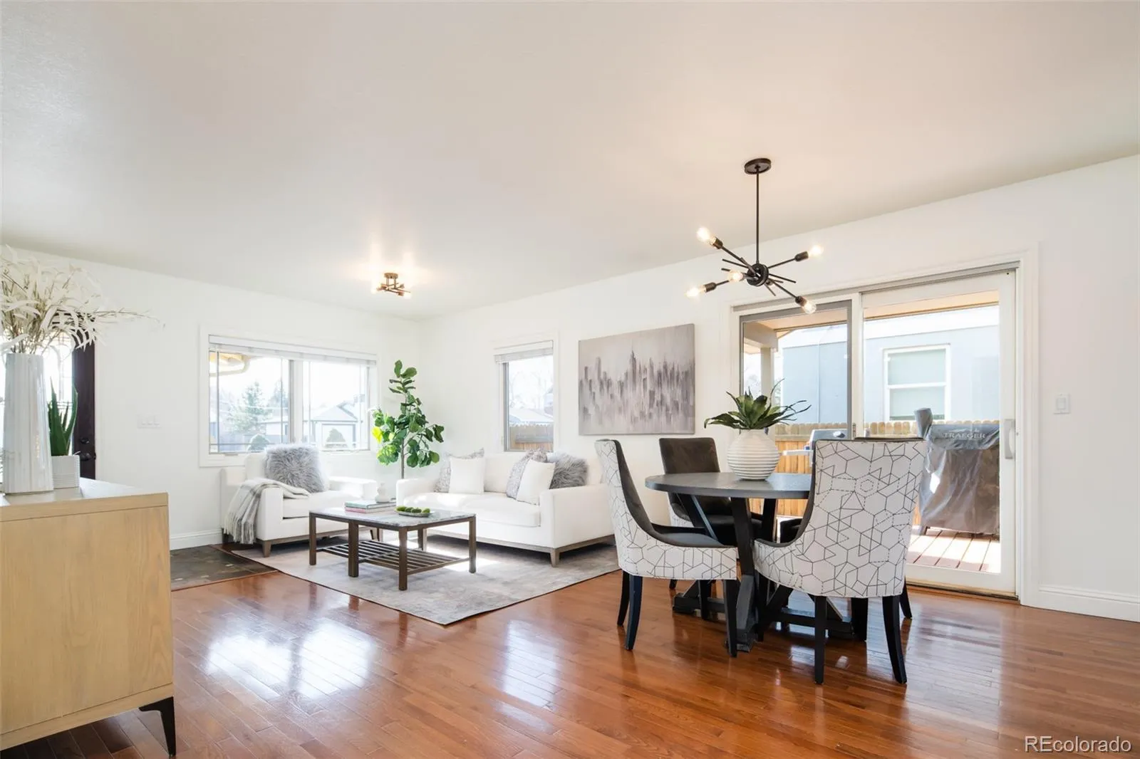 04162026042145 1600 3